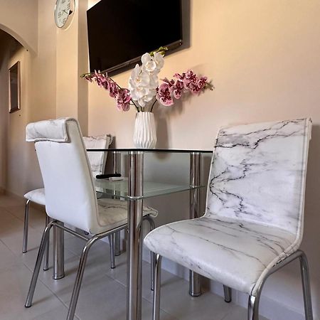 Aiginetan Apartments Aegina Ngoại thất bức ảnh