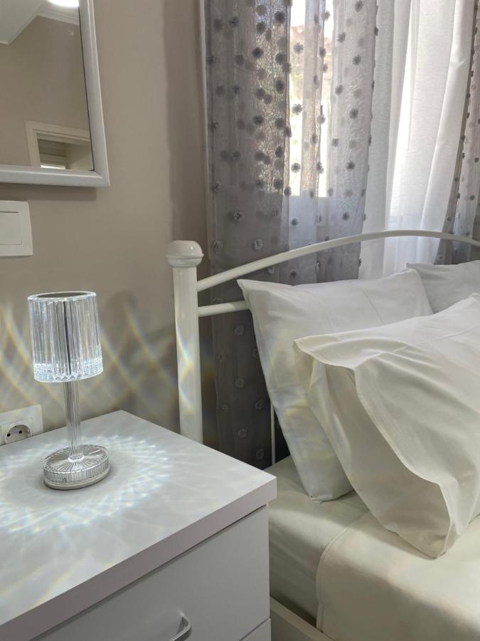 Aiginetan Apartments Aegina Ngoại thất bức ảnh