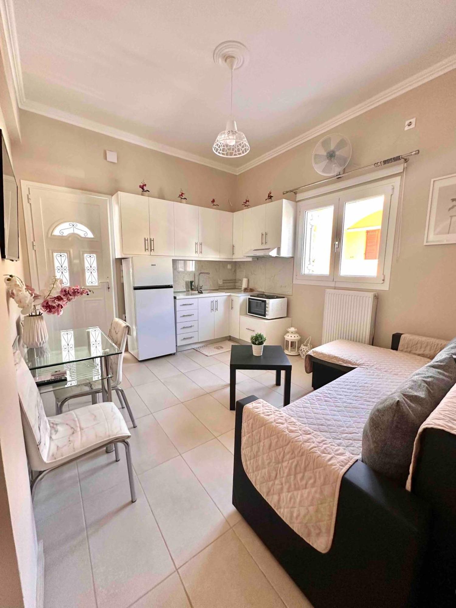 Aiginetan Apartments Aegina Ngoại thất bức ảnh