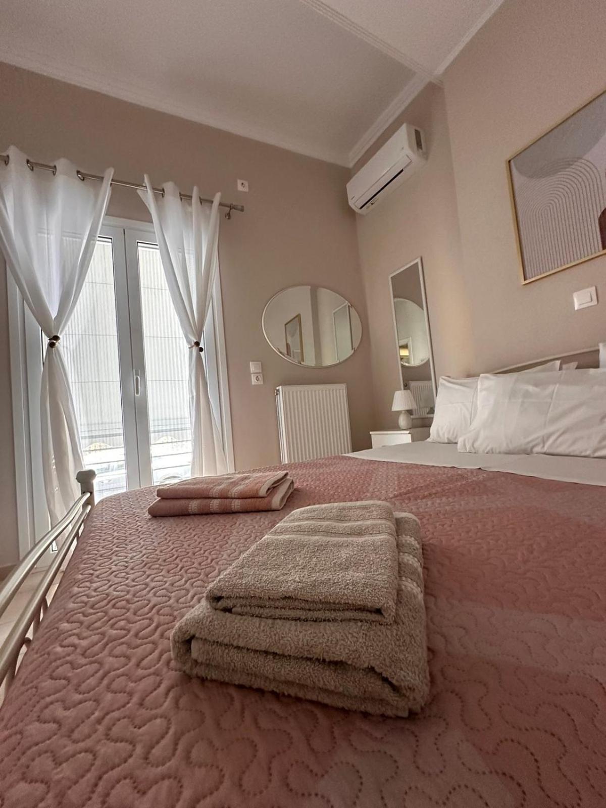 Aiginetan Apartments Aegina Ngoại thất bức ảnh